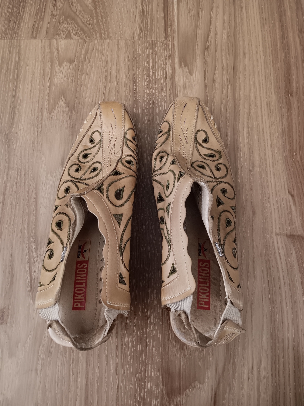 PIKOLINOS Tan Leather Slip-On Flats with Dark Green Embroidery